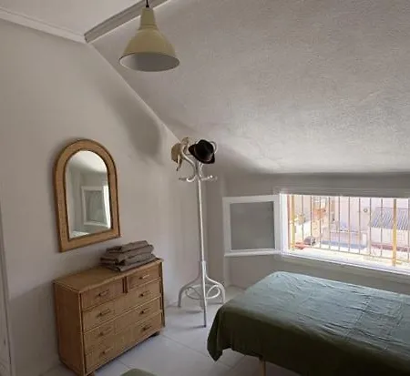 Spacious And Bright Fantastic Duplex In Apartment
